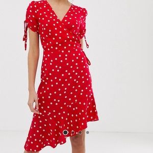 Cute red midi dress. Perfect for summertime